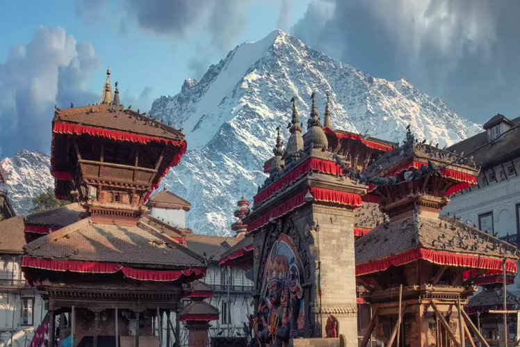 A-short-guide-to-Nepal-for-budget-travellers Nepal Tour At ₹1,000 a Day