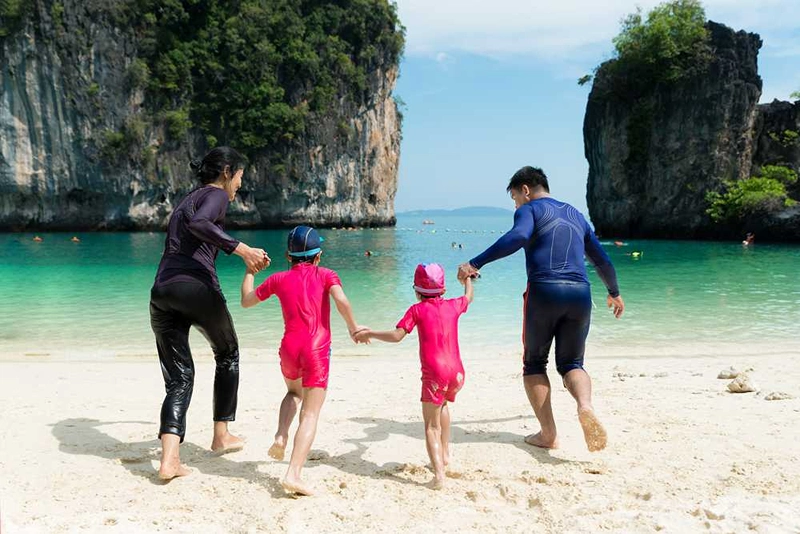 Budget Friendly International Trip for Family Budget Friendly International Trip for Family