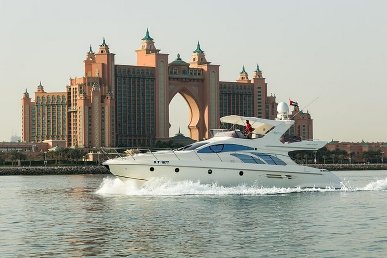 Dubai Marina Guide - Activities and Restaurants