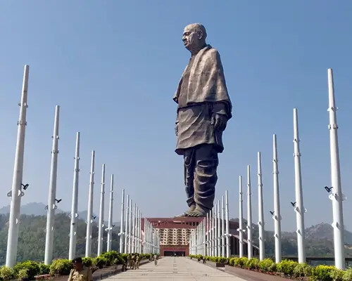 Statue-of-Unity