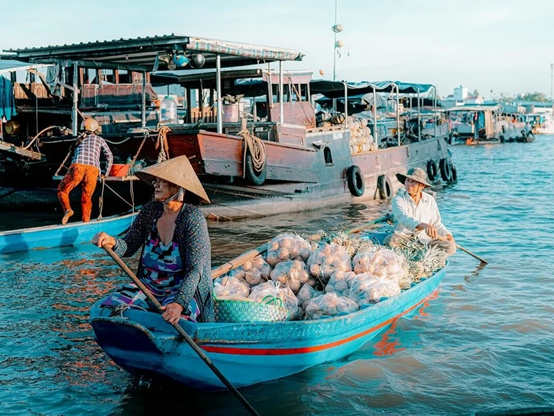 Vietnam Floating Market Tour