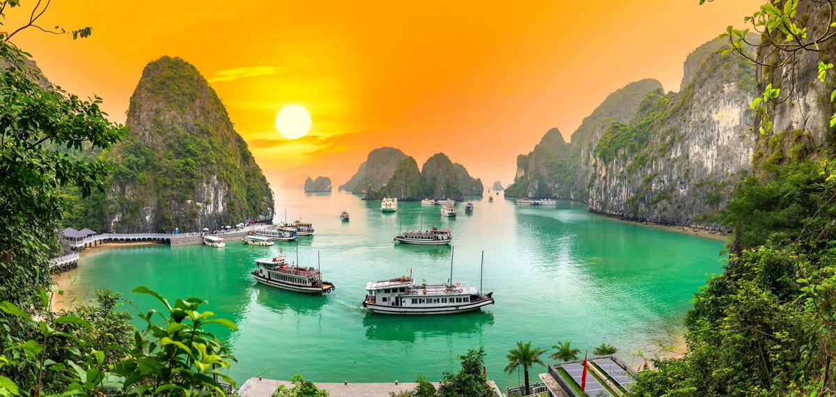 Vietnam Group Tour Package Vietnam Group Tour Package